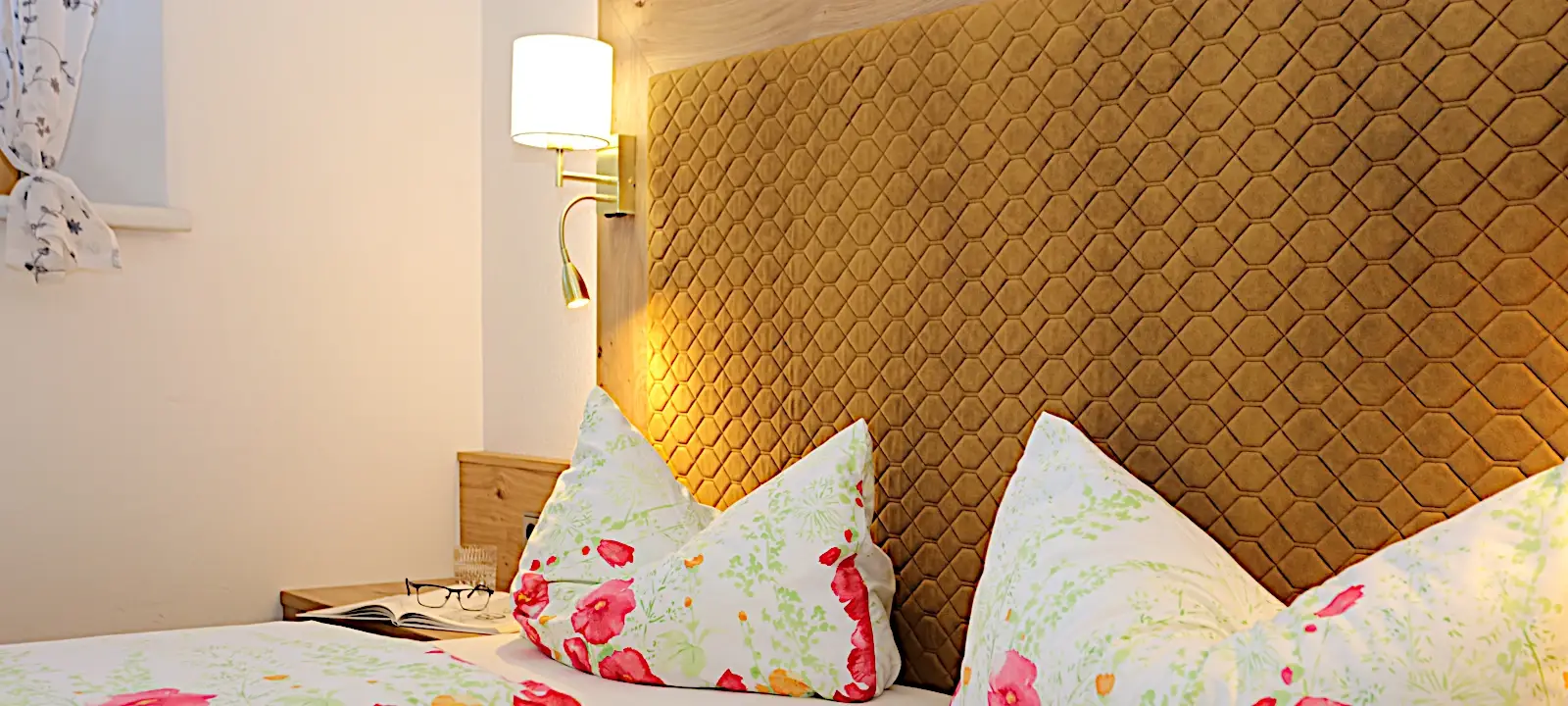 Ferienwohnung mit Bergblick im Lechtal – SennHOF Bach