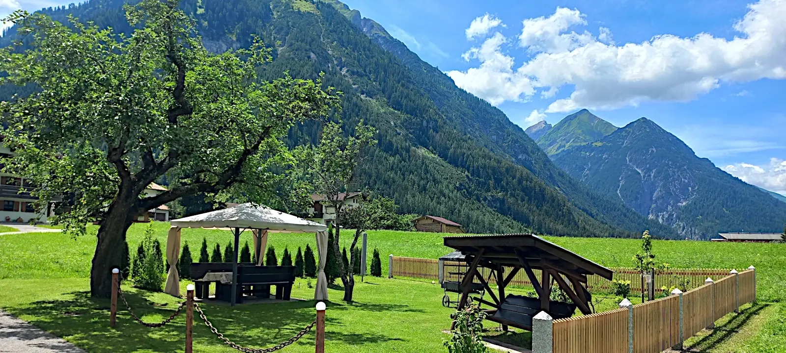Naturpark Lechtal entdecken – Wandern, Skifahren und Erholen in Tirol