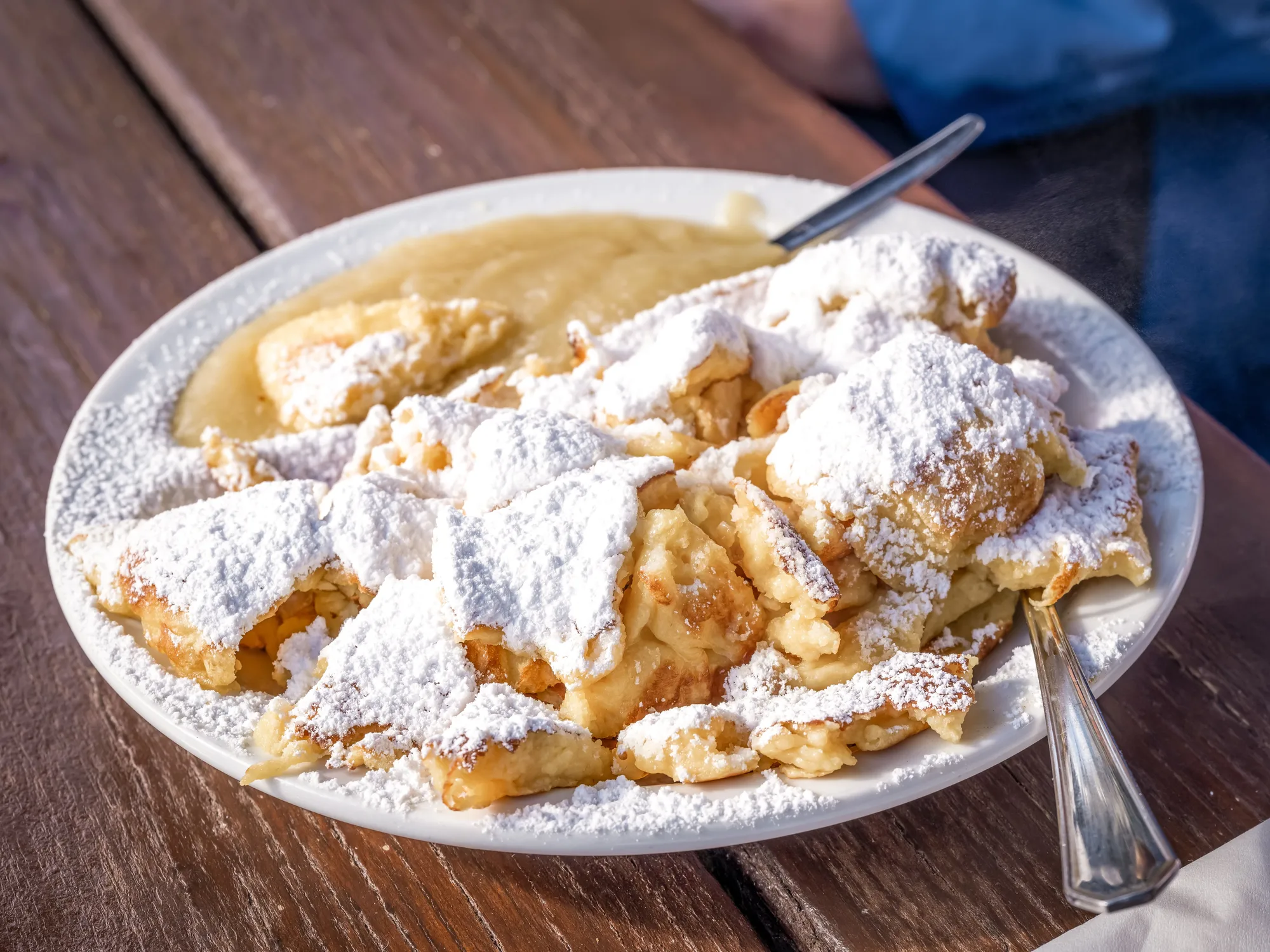 Kaiserschmarren bei einer gemütlichen Einkehr im Lechtal